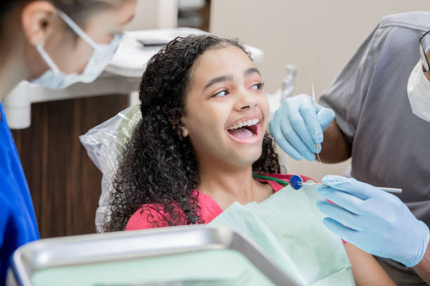 Best Emergency Dental Care for Broken or Chipped Teeth in Inglenook, CT